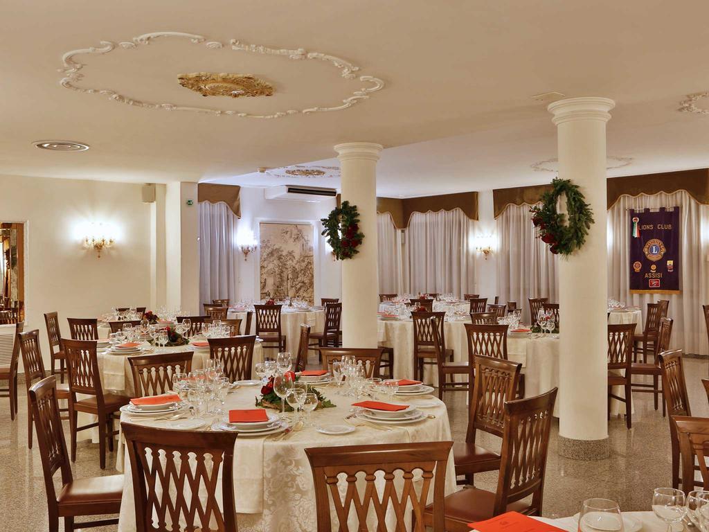Hotel Windsor Savoia Assisi Exterior photo