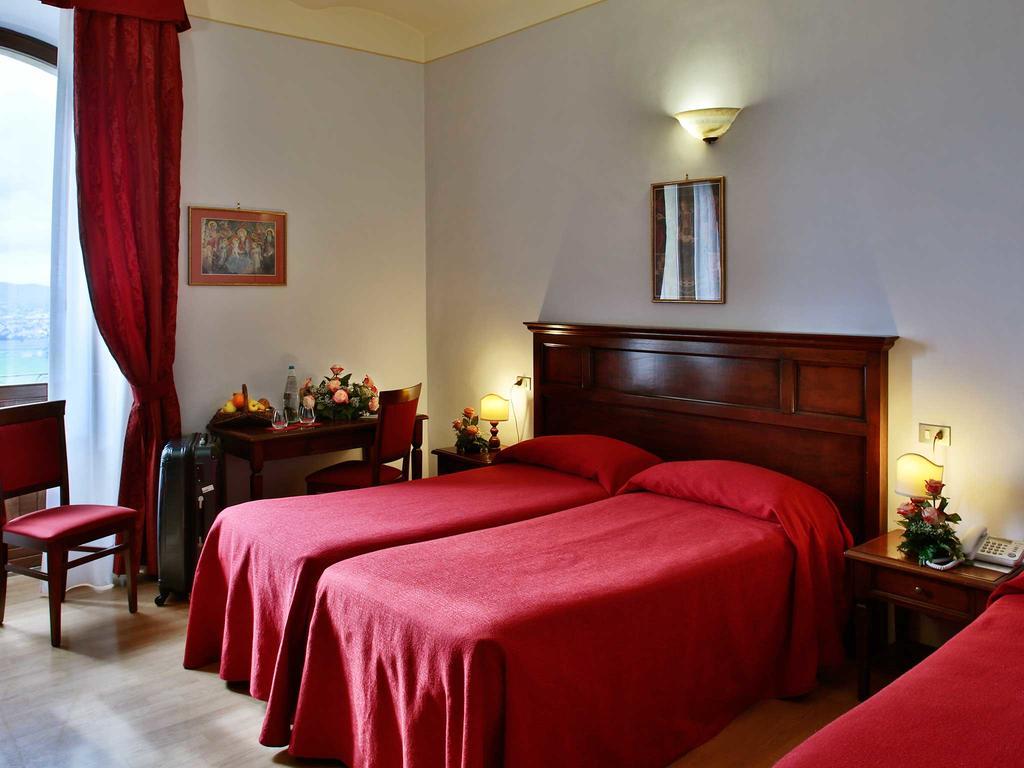 Hotel Windsor Savoia Assisi Exterior photo