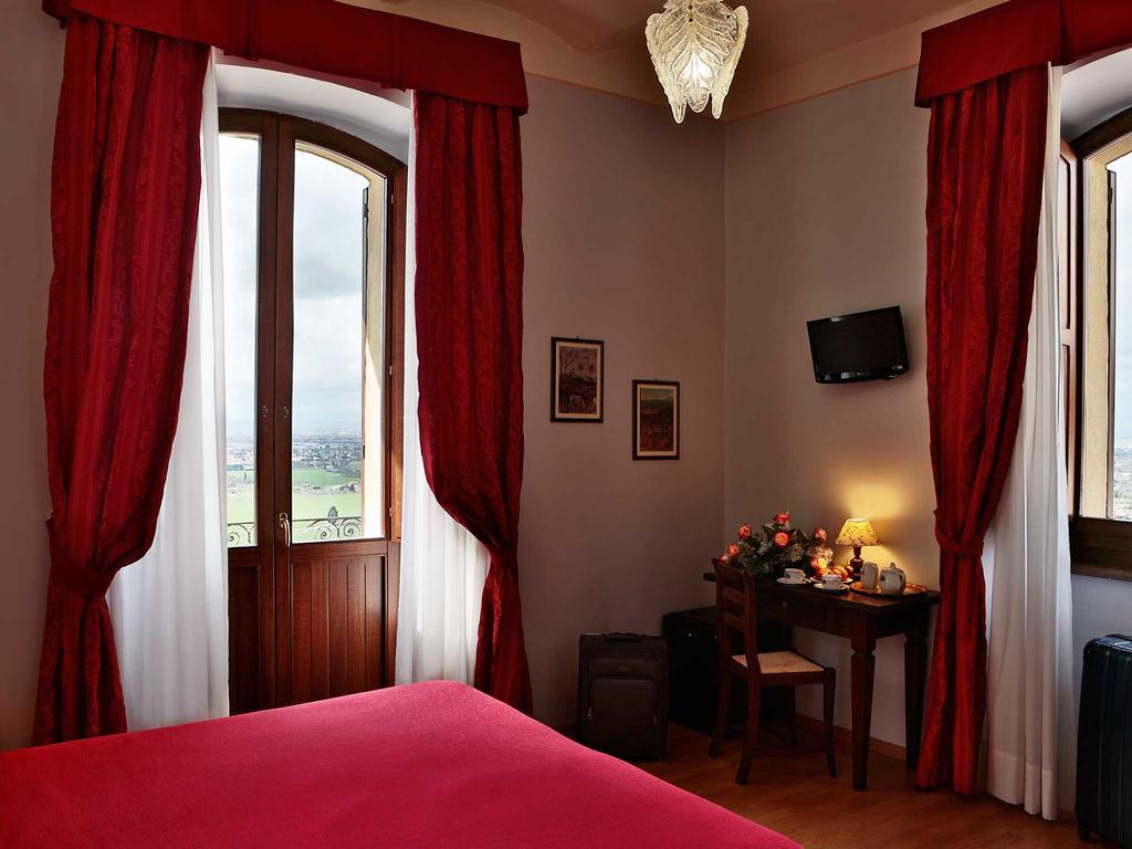 Hotel Windsor Savoia Assisi Exterior photo